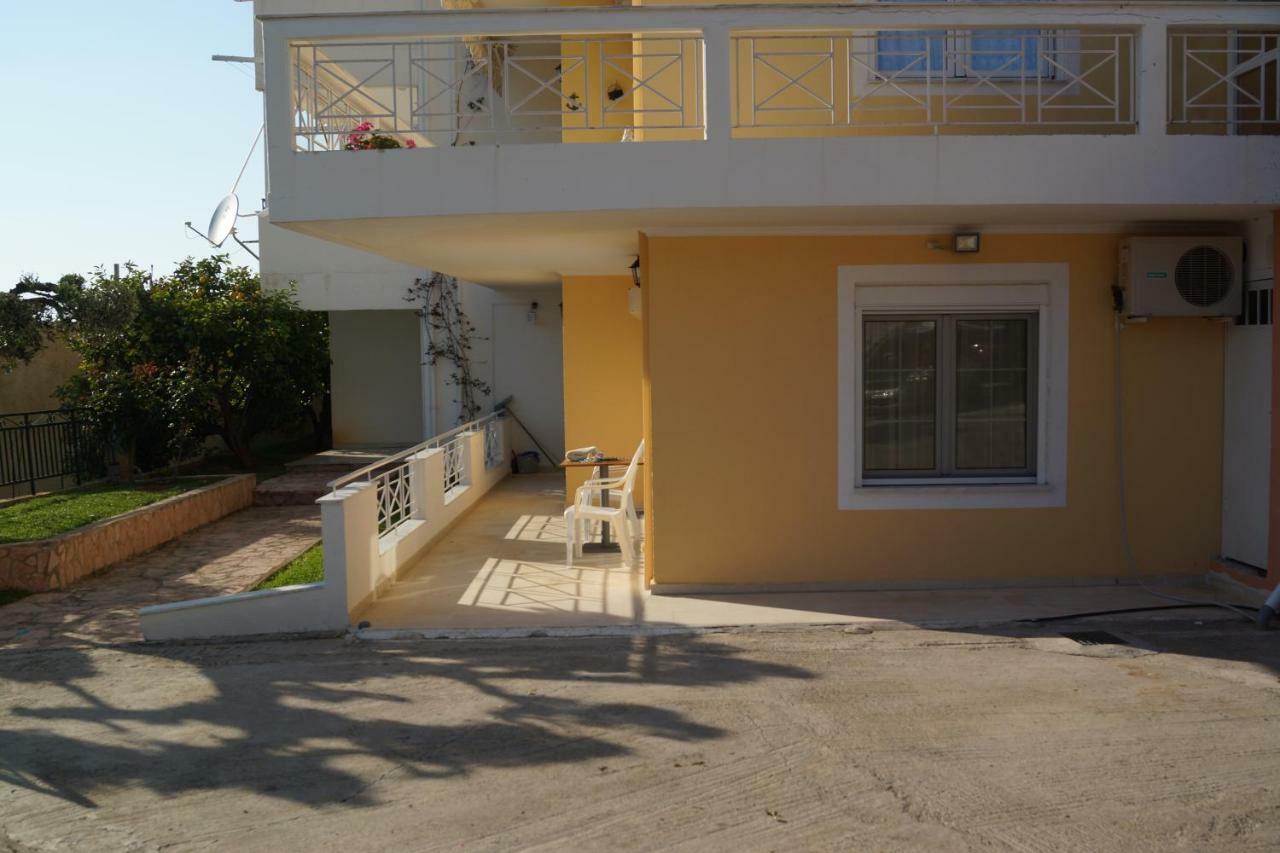 τhe Sunny Apartment
